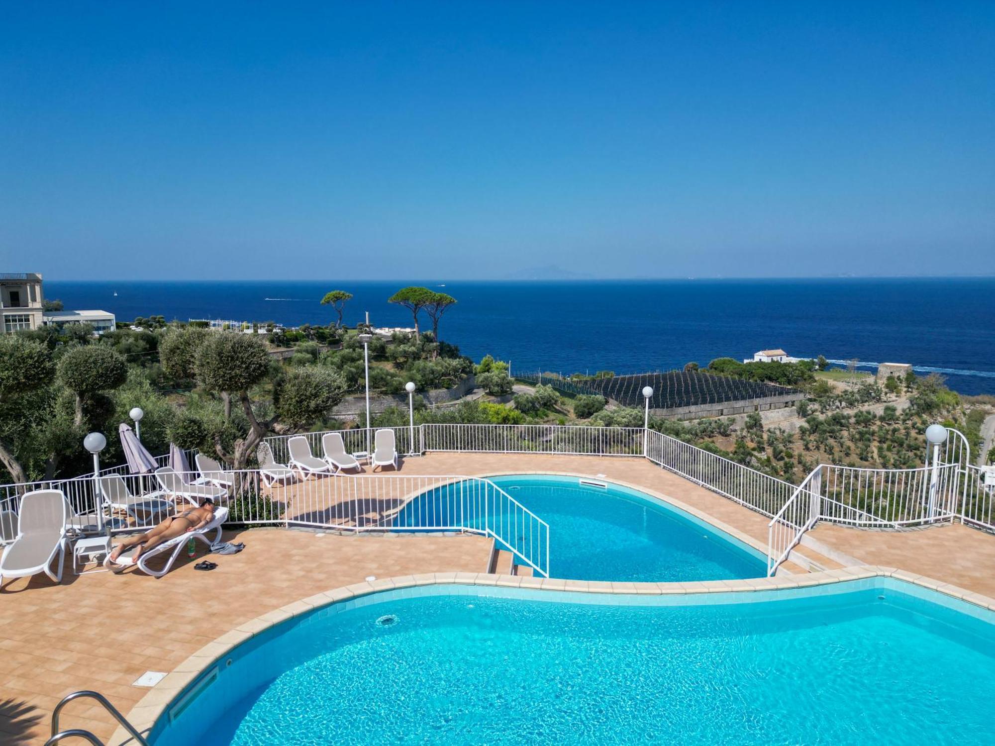 Hotel Villa Lubrense Sorrento Massa Lubrense Buitenkant foto