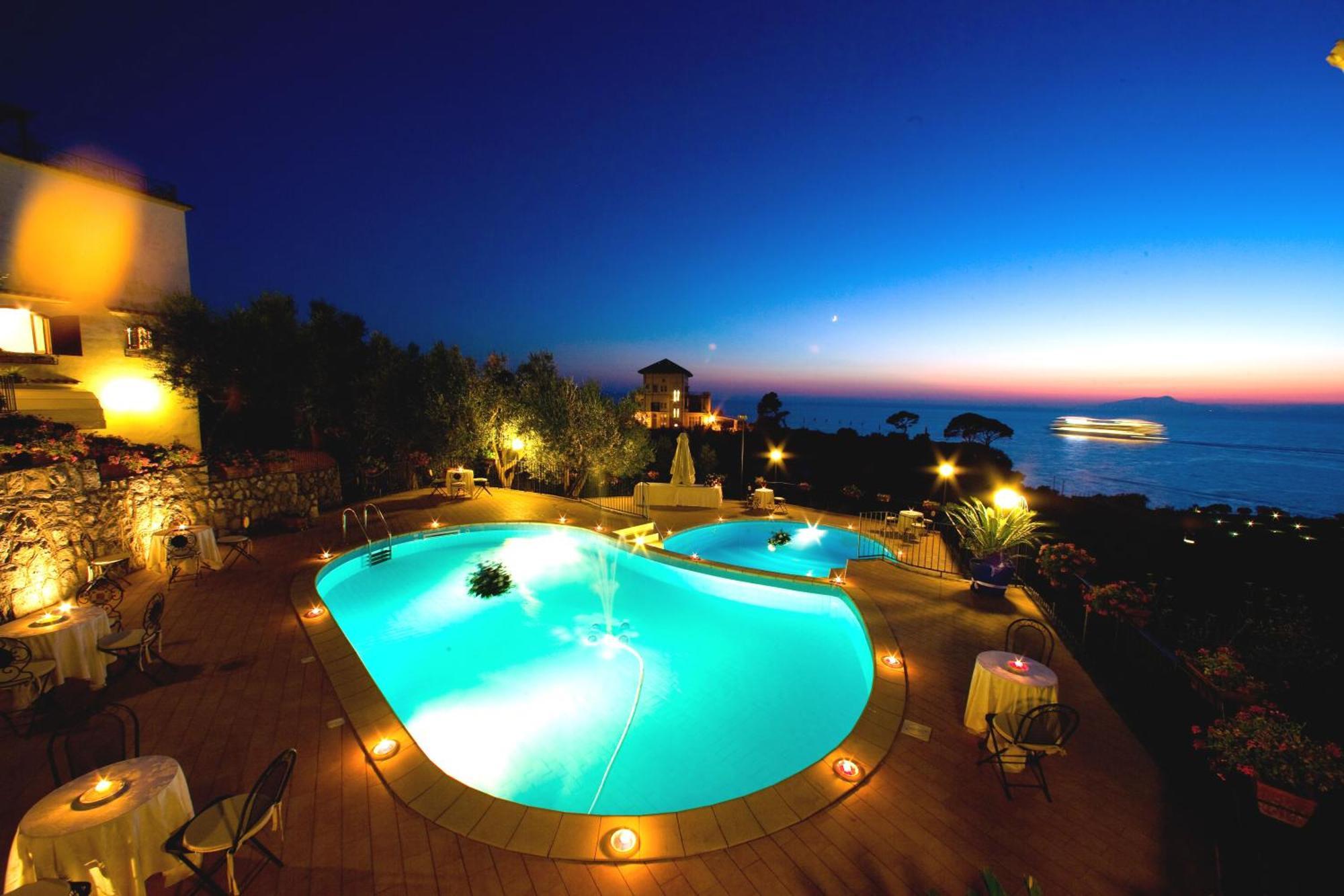 Hotel Villa Lubrense Sorrento Massa Lubrense Buitenkant foto